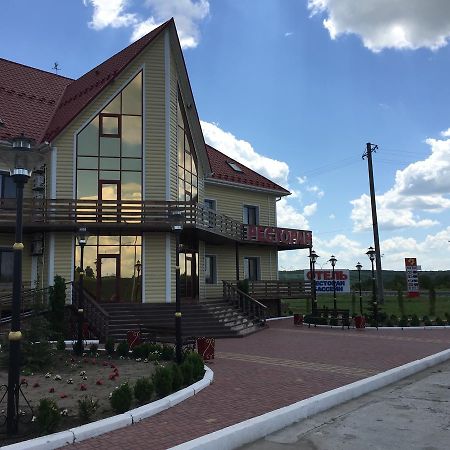 Hotel Oktan Kryve Ozero Zewnętrze zdjęcie
