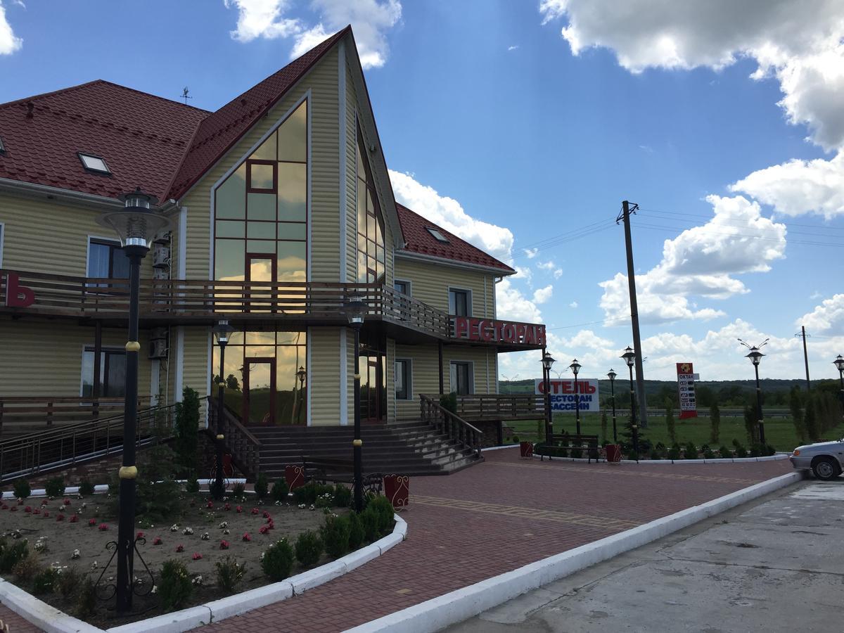 Hotel Oktan Kryve Ozero Zewnętrze zdjęcie