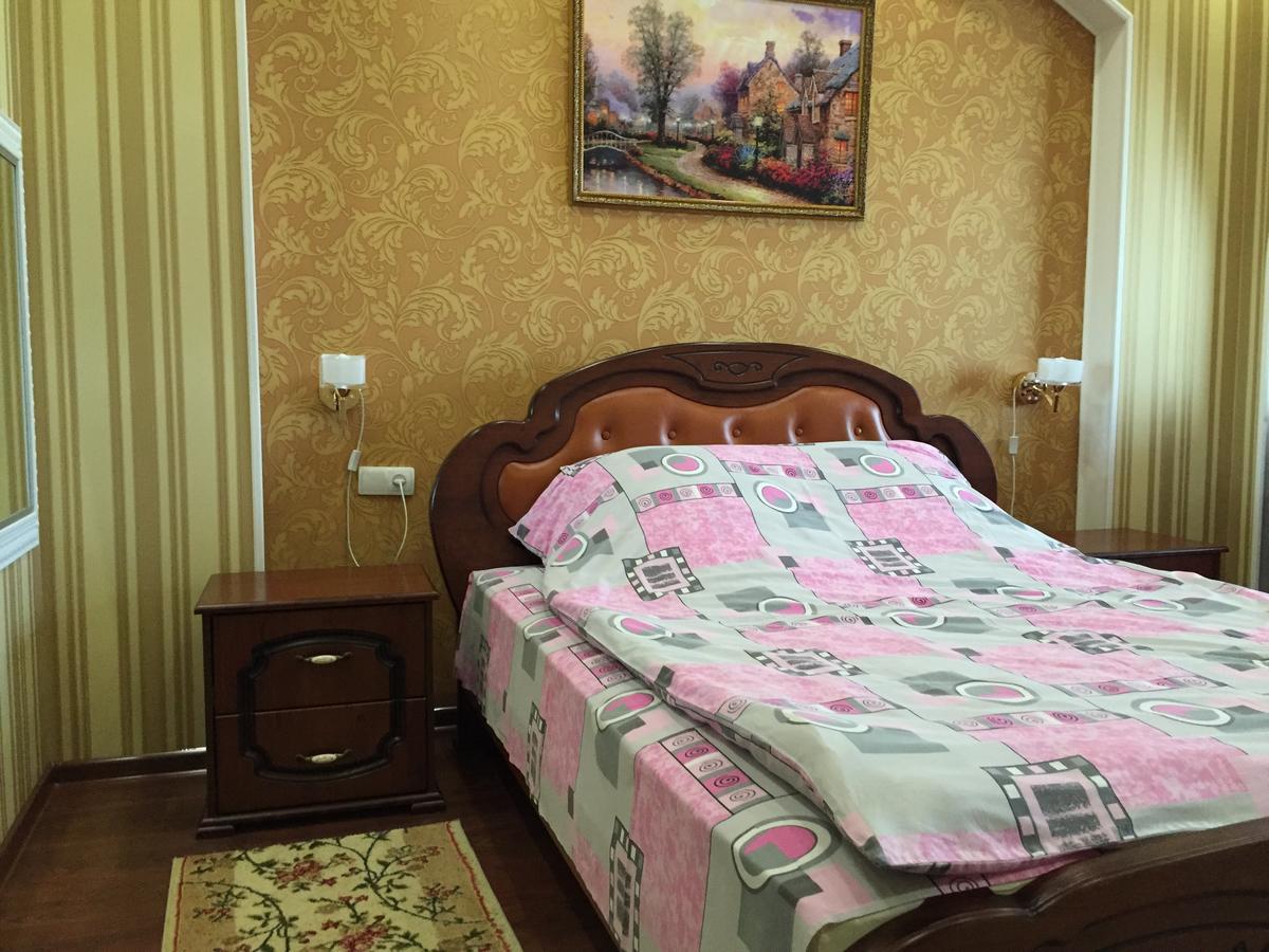 Hotel Oktan Kryve Ozero Zewnętrze zdjęcie