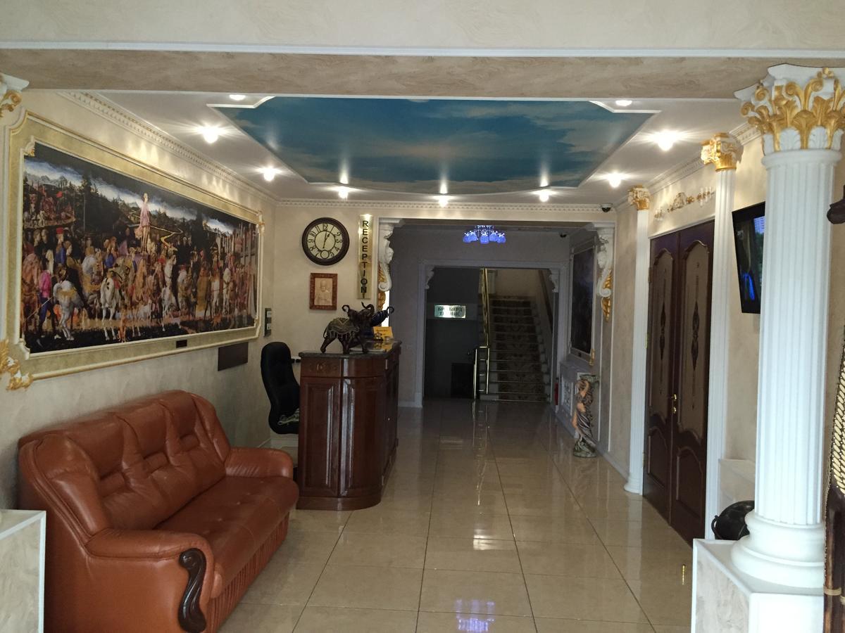 Hotel Oktan Kryve Ozero Zewnętrze zdjęcie