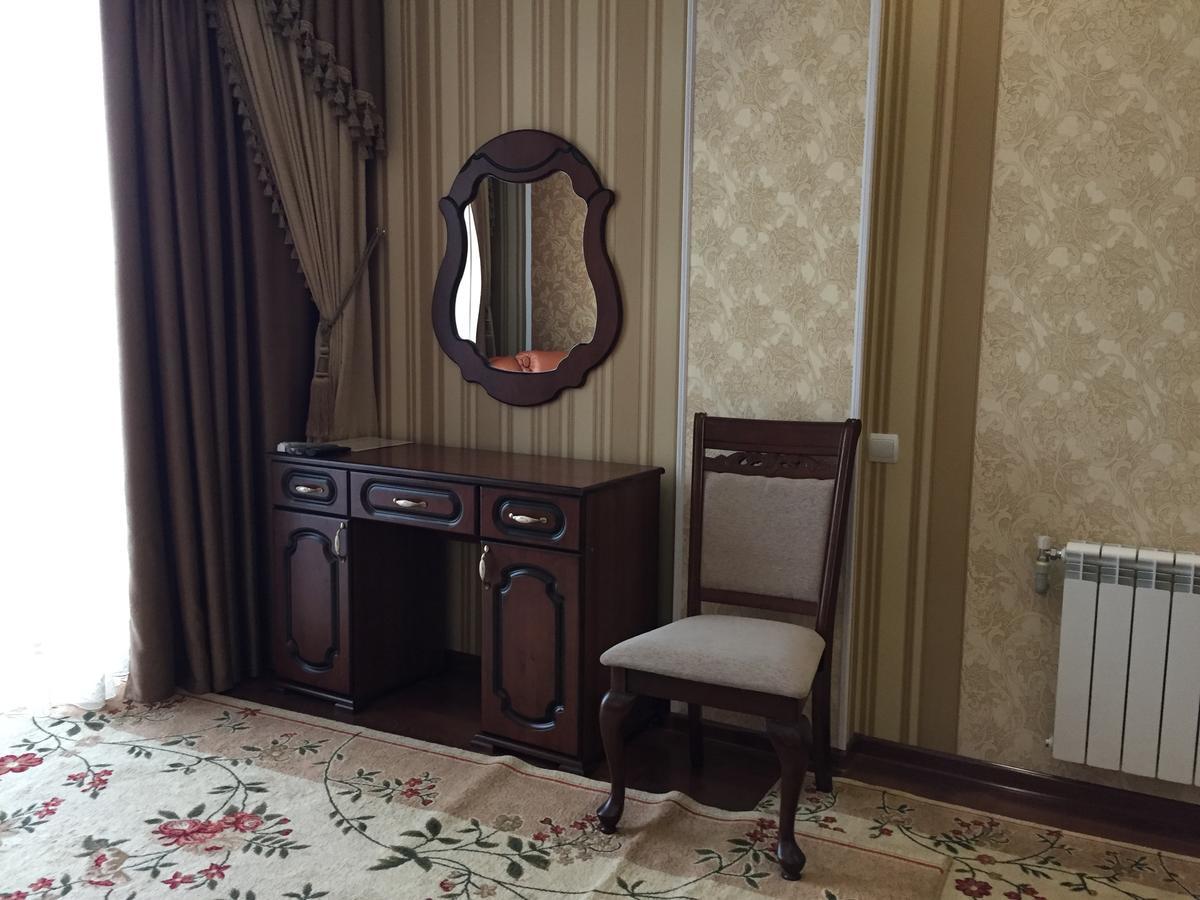 Hotel Oktan Kryve Ozero Zewnętrze zdjęcie