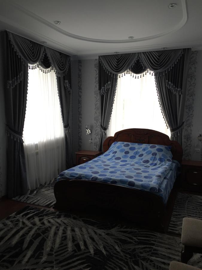 Hotel Oktan Kryve Ozero Zewnętrze zdjęcie