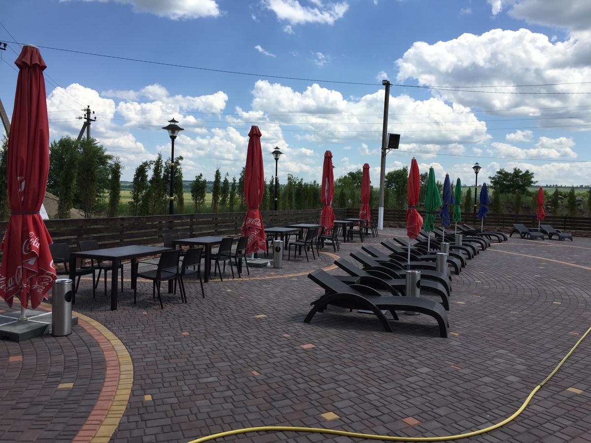 Hotel Oktan Kryve Ozero Zewnętrze zdjęcie